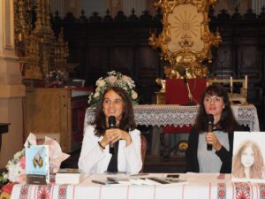 Presentazione del libro la crisalide l'autore Ioana Nan e la moderatrice Irina Niculescu